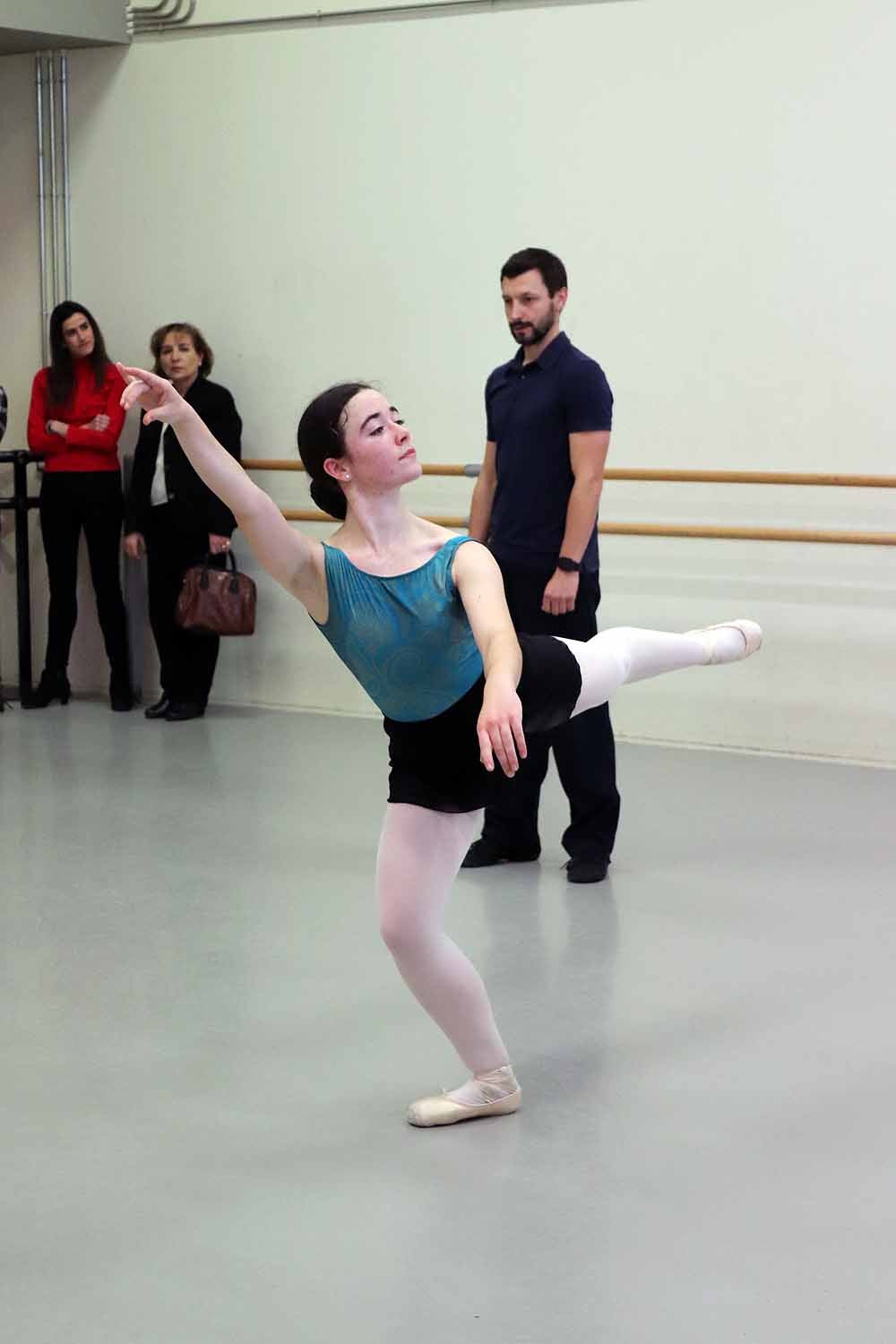 Así imparten las clases los alumnos de la Escuela Profesional de Danza