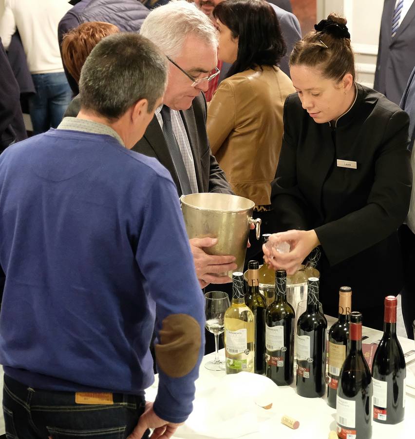 112 bodegas de todas las Denominaciones de Origen regionales han participado en el evento celebrado en el hotel Villa Magna de Madrid