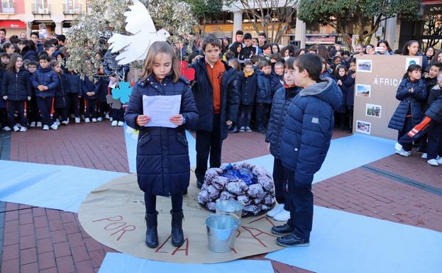 Acto del colegio Saldaña