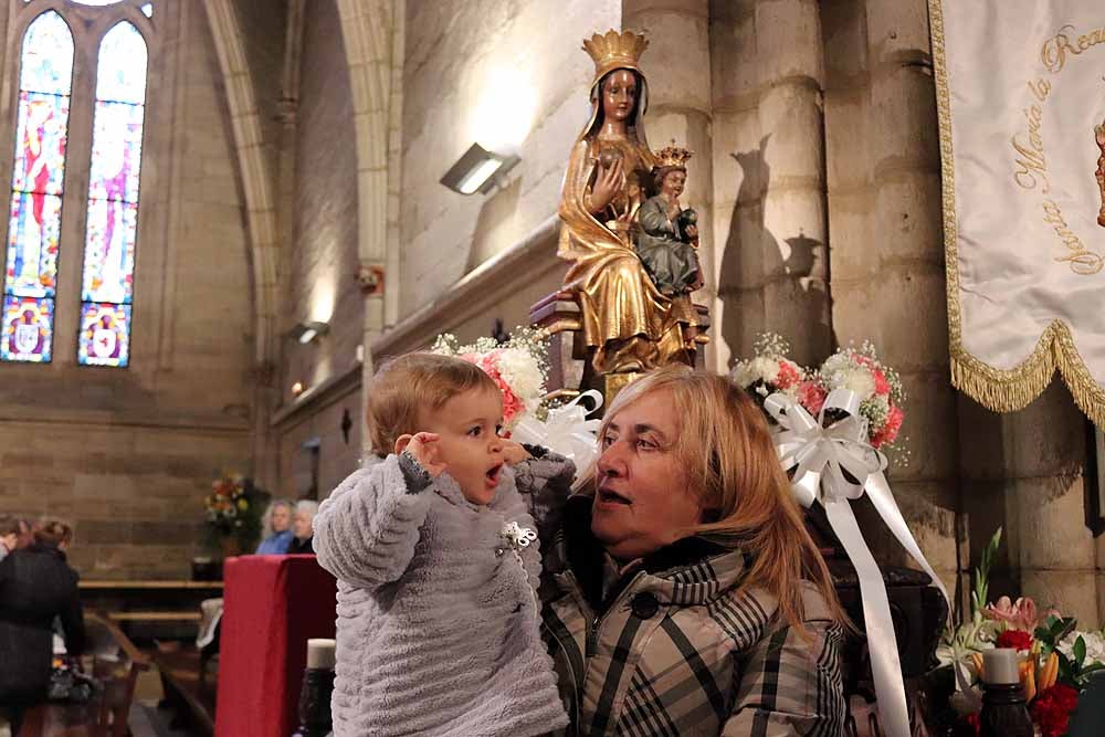Estos son los bebés que han recibido la bendición de la Misa de la Luz
