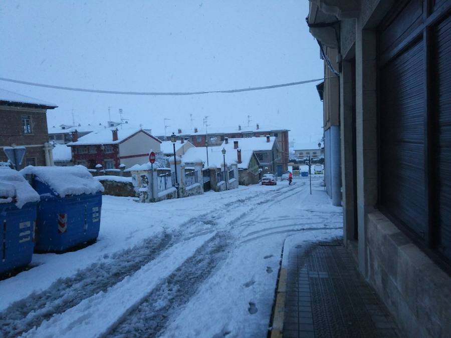 La nieve ha hecho acto de presencia, sobre todo en el norte de la provincia