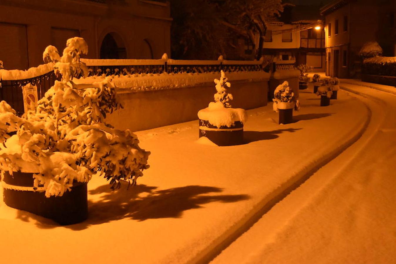 La madrugada del 1 al 2 de febrero de 2018 ha dejado estas imágenes en Aguilar de Campoo.