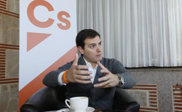 El presidente de Ciudadanos, durante la entrevista de ayer en Salamanca.