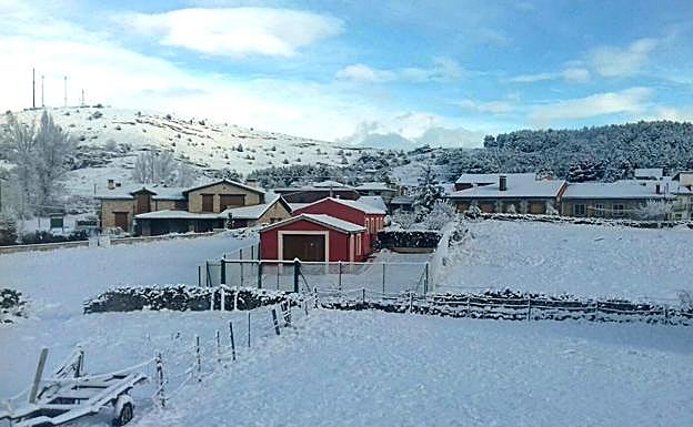 Imagen de Hontoria del Pinar esta mañana