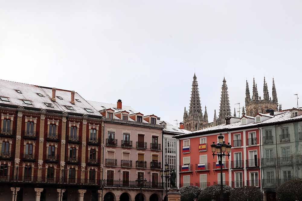 Aquí os dejamos unas imágenes sobre el paso del temporal de nieve por la provincia de Burgos