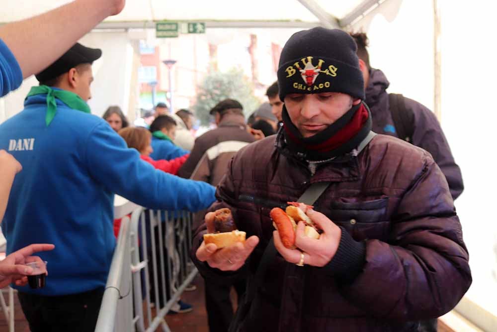 Fotos: La fiesta de la cecina en imágenes