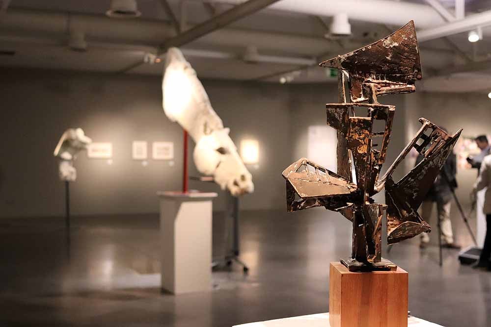 La exposición 'Una mirada a Cervantes' se muestra en la Sala de Exposiciones Pedro Torrecilla, del 22 de febrero al 25 de marzo