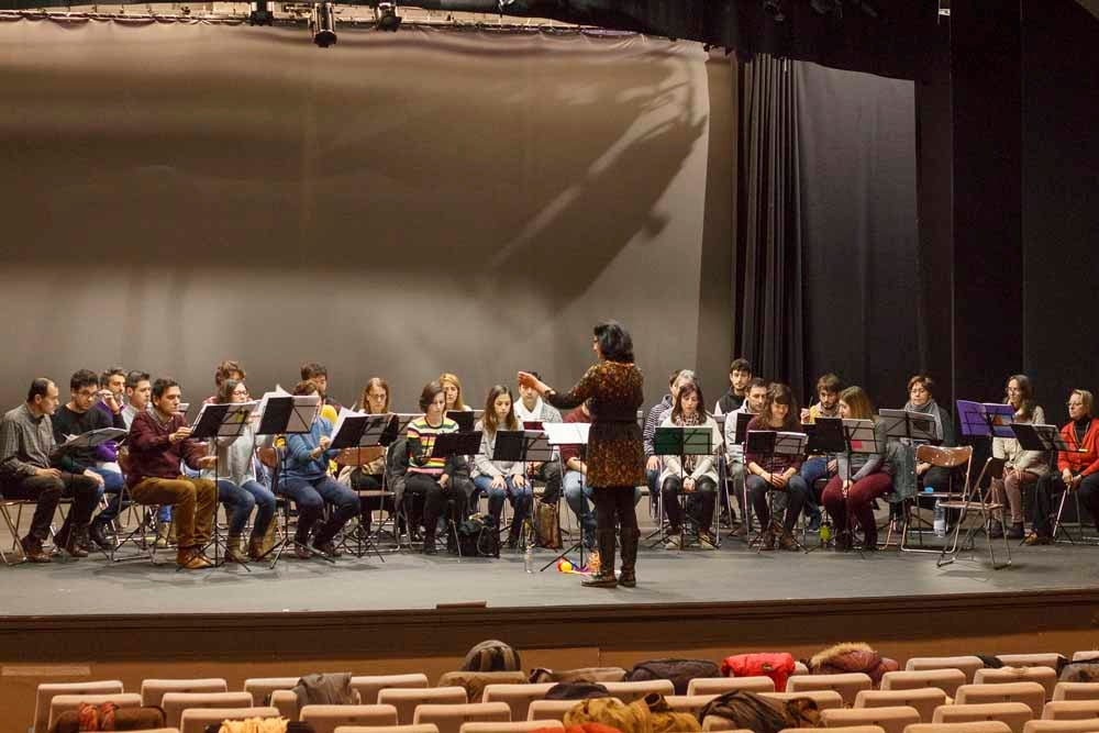 Fotos: Ensayo de los alumnos y profesores de Cantania
