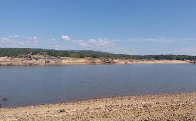 Embalse de Cuerda del Pozo en Vinuesa, Soria.