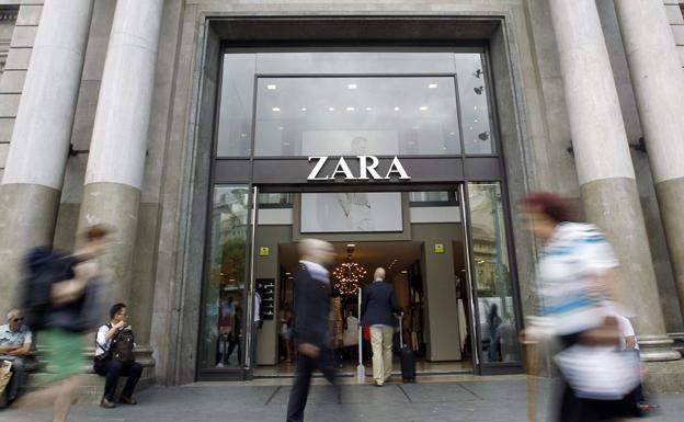 Una de las tiendas que Zara tiene en Barcelona. 