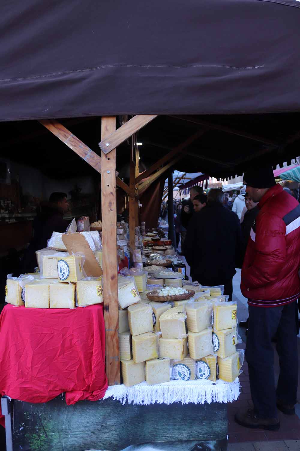 Fotos: Vuelta al pasado con el Mercado Medieval de Gamonal