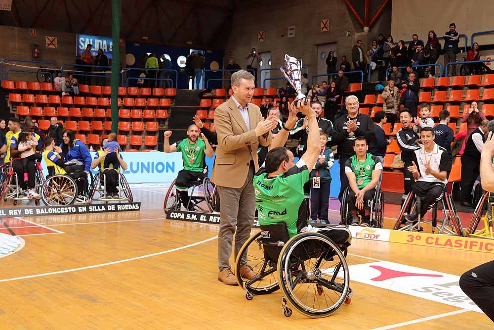 El CD Ilunion consiguió ante BSR Gran Canaria su 17º título de Copa del Rey de baloncesto en silla de ruedas, tras imponerse en la final por un claro 96-77