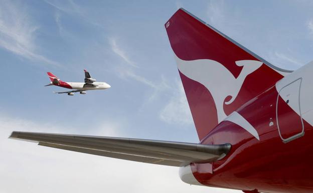 Un Boeing 767 de la compañía aérea Qantas. 