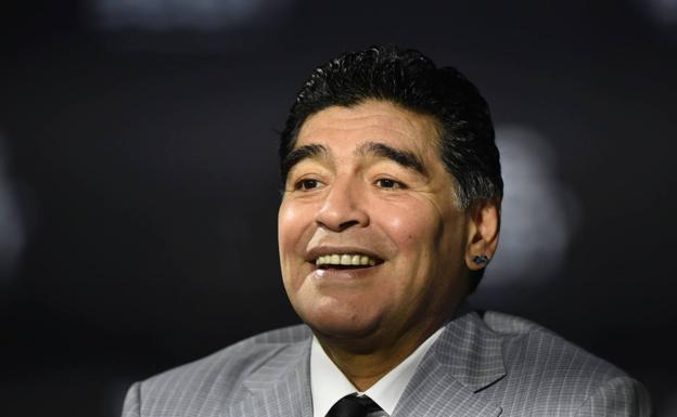 Diego Armando Maradona. 