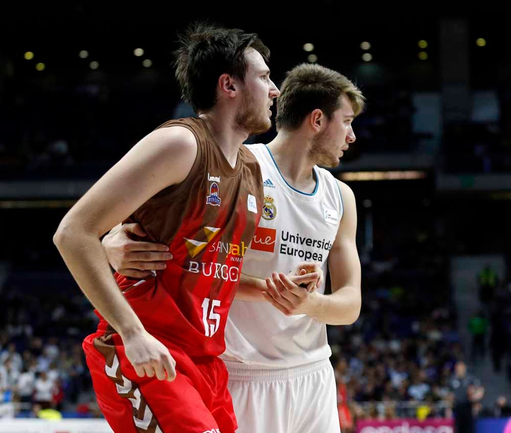 Fotos: Las mejores imágenes del Real Madrid-San Pablo Burgos