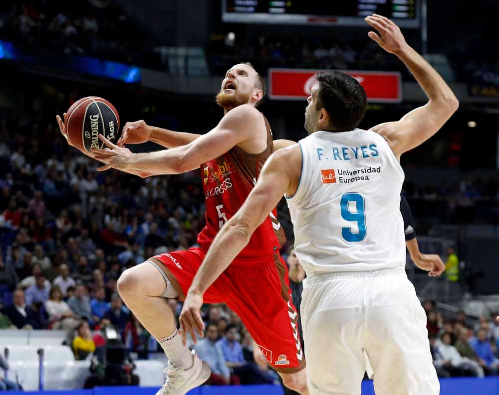 Fotos: Las mejores imágenes del Real Madrid-San Pablo Burgos