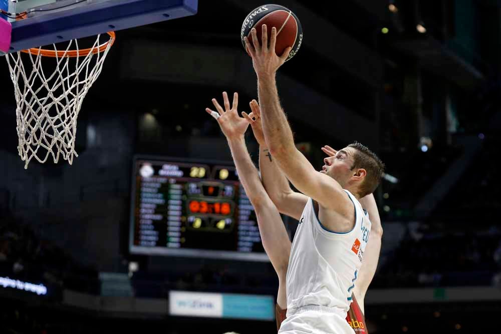 Fotos: Las mejores imágenes del Real Madrid-San Pablo Burgos