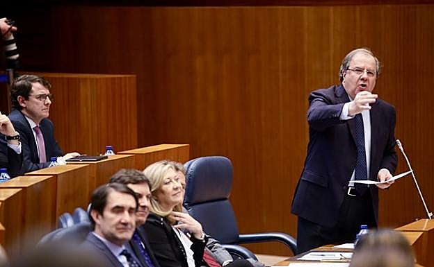 Intervención de Juan Vicente Herrera en el pleno de las Cortes