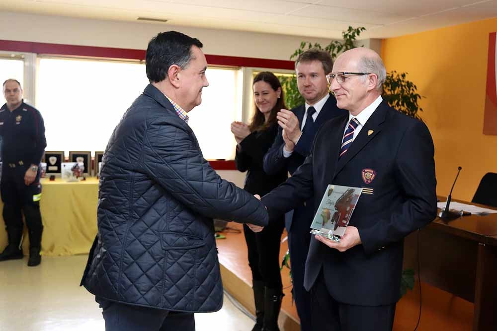 Fotos: En imágenes la celebración del patrón de Bomberos