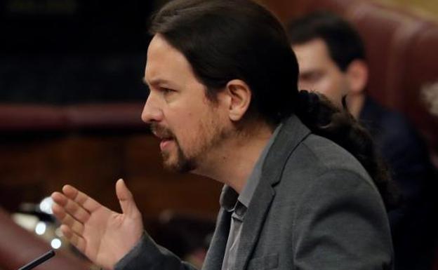 Pablo Iglesias ve «inaceptable» que un 'mantero', que «trabaja para vivir, tenga que salir corriendo»