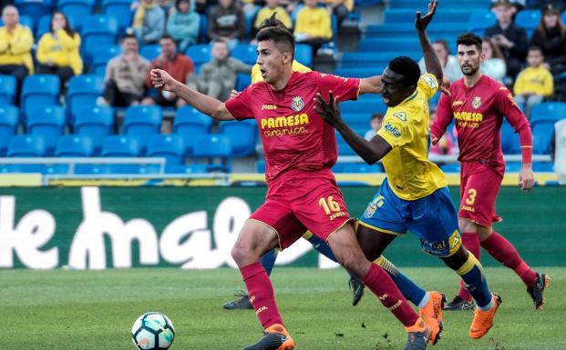 Rodri, en un partido con el Villarreal. 