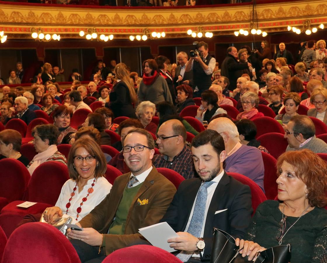 Fotos: Concha Velasco recibe la Medalla de Oro de Valladolid