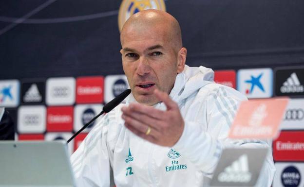 Zinedine Zidane, entrenador del Real Madrid, en conferencia de prensa. 