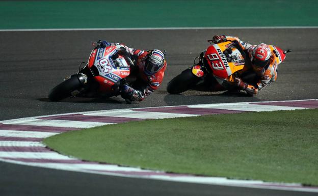 Dovizioso y Márquez, en el GP de Catar. 