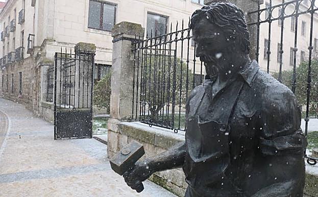 Una vez más, Burgos se viste de blanco