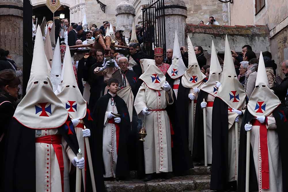Fotos: Las imágenes de la Procesión del Santísimo Cristo de Burgos