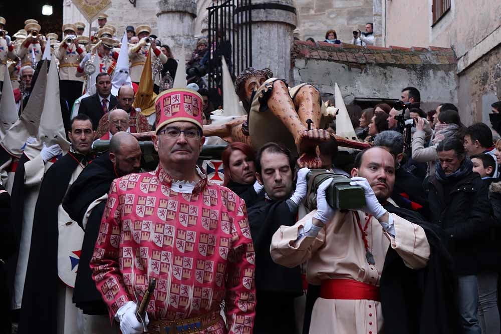 Fotos: Las imágenes de la Procesión del Santísimo Cristo de Burgos