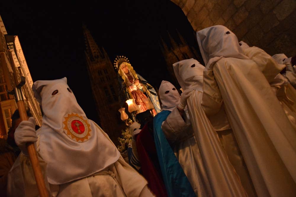 Fotos: Procesión de la Virgen de las Angustias