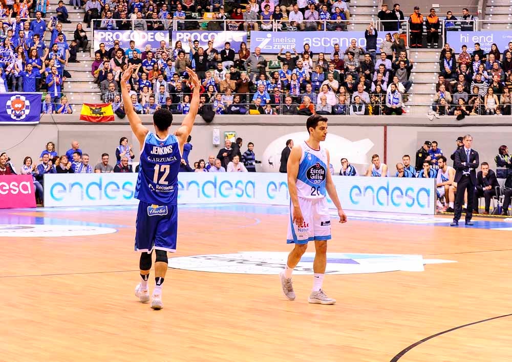 Fotos: Los mejores momentos del San Pablo - Monbus Obradoiro