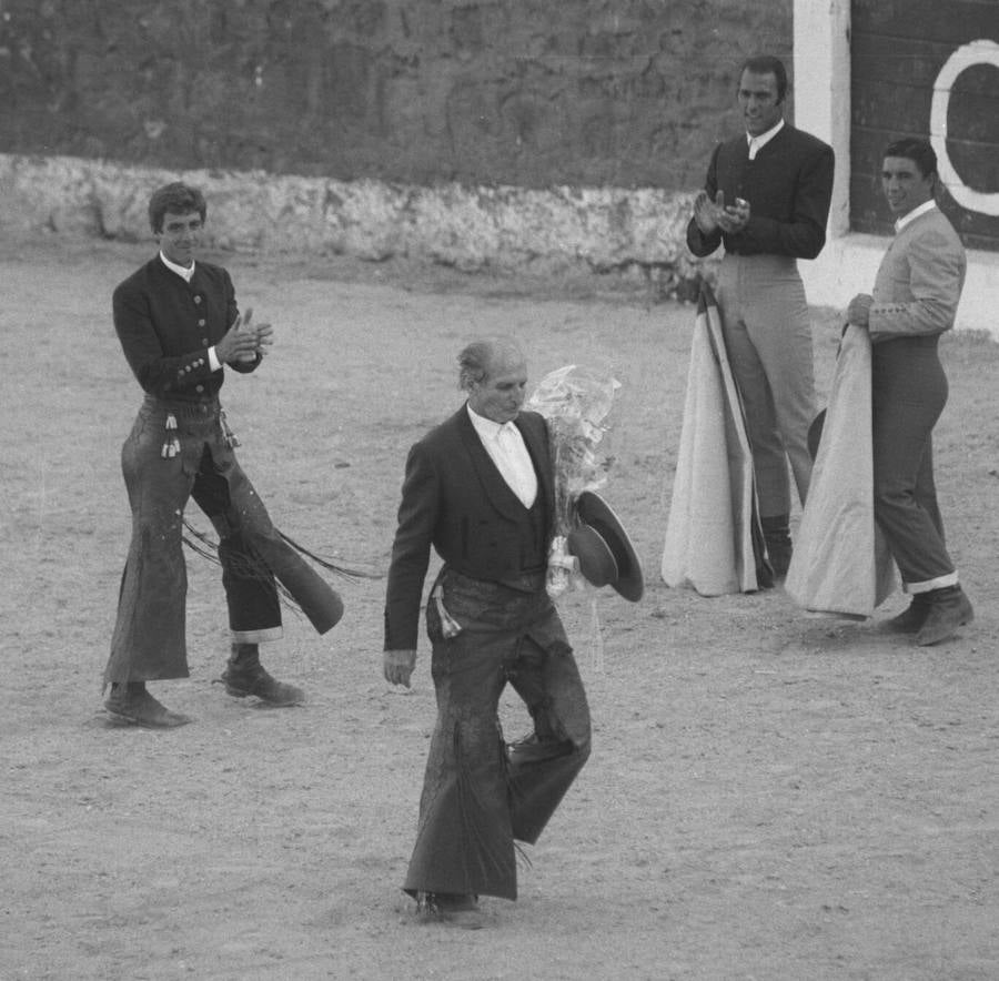 Ángel Peralta durante una corrida de rejones celebrada en Medina de Rioseco a beneficio de la Residencia de Ancianos.