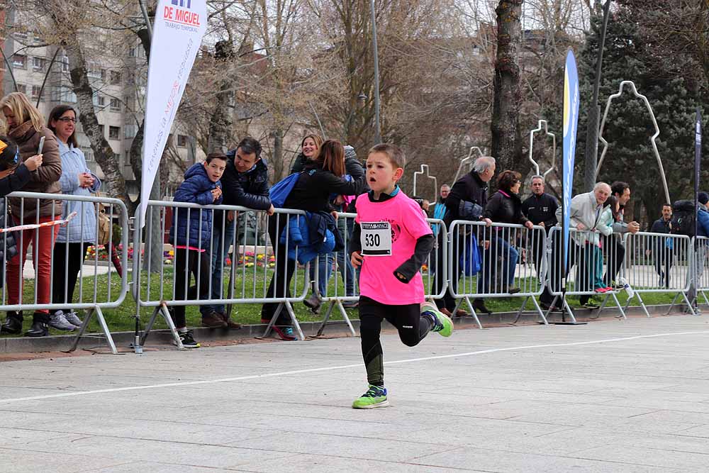 Fotos: La carrera de los prebenjamines, benjamines y alevines