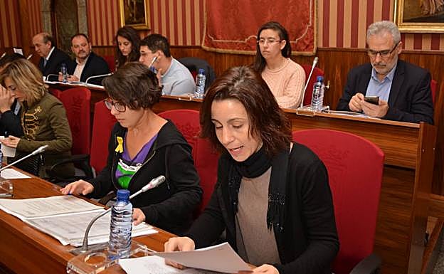 Eva de Ara ya ha asumido la Portavocía del grupo.