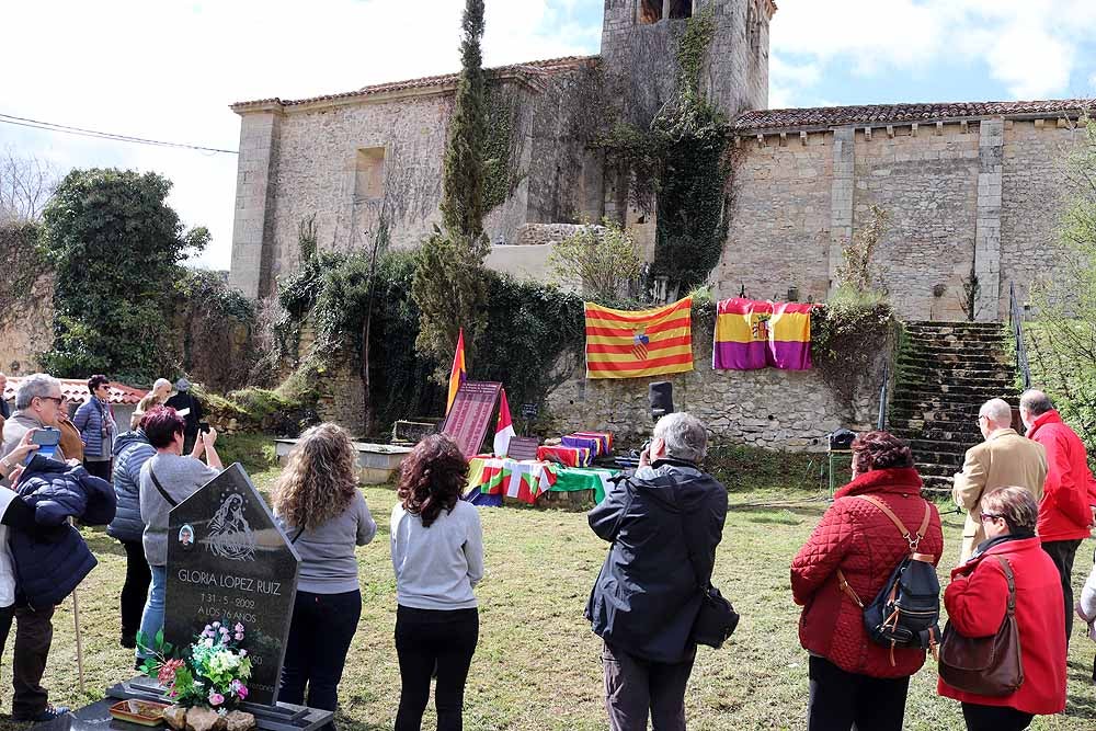 Fotos: Entrega de los restos de cuatro represaliados en Valdenoceda