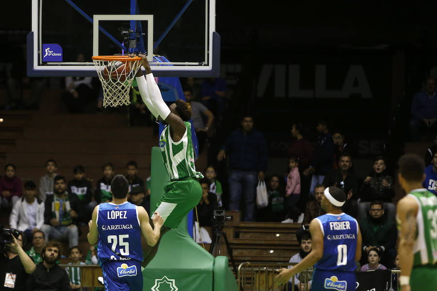 Fotos: Las imágenes del Betis - San Pablo Burgos