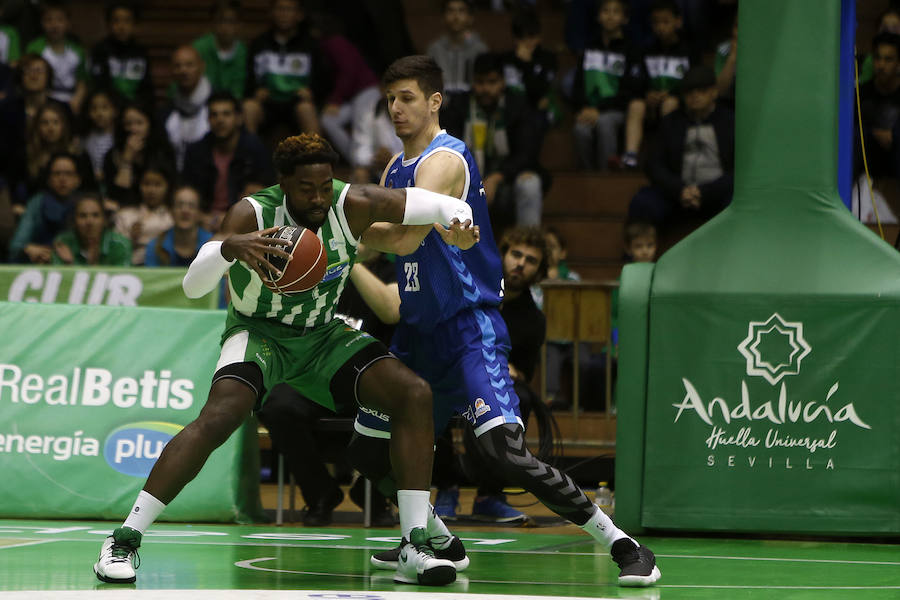 Fotos: Las imágenes del Betis - San Pablo Burgos