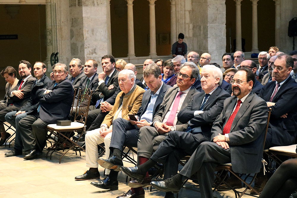 La Fundación Caja Rural de Burgos ha entregado los galardones de la tercera edición de los Premios Valores por Encima del Valor