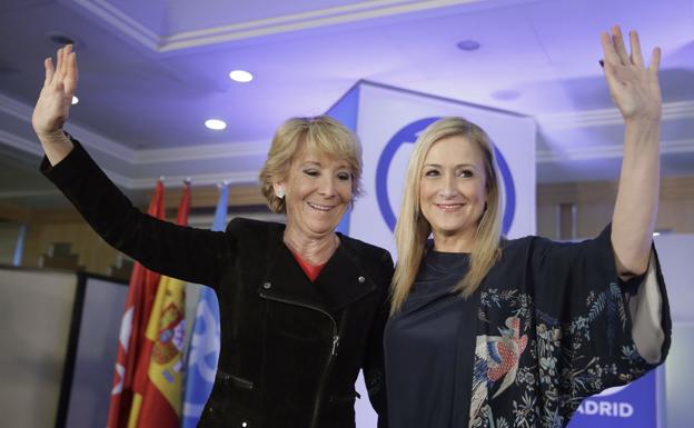 Esperanza Aguirre y Cristina Cifuentes, en 2015.