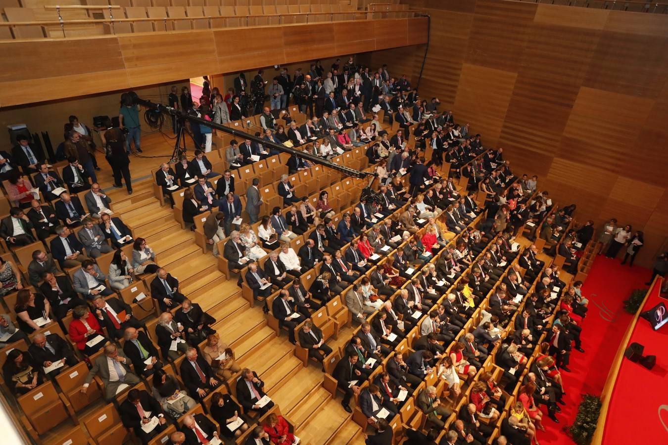 Fotos: Invitados a la entrega de los Premios Castilla y León 2017