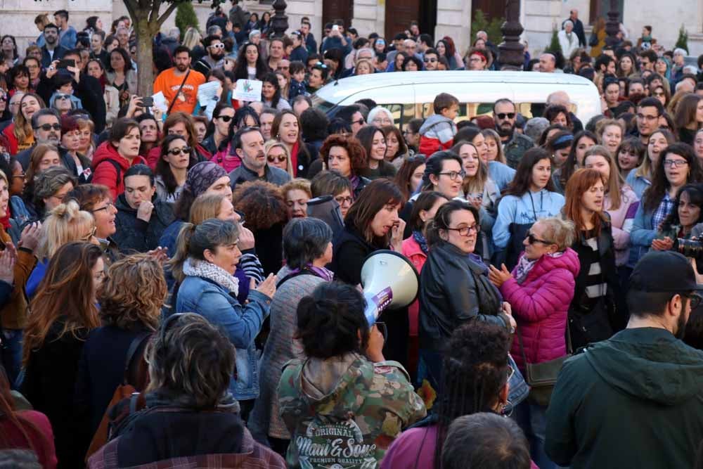 Fotos: Manifestación en Burgos contra la sentencia de &#039;La Manada&#039;