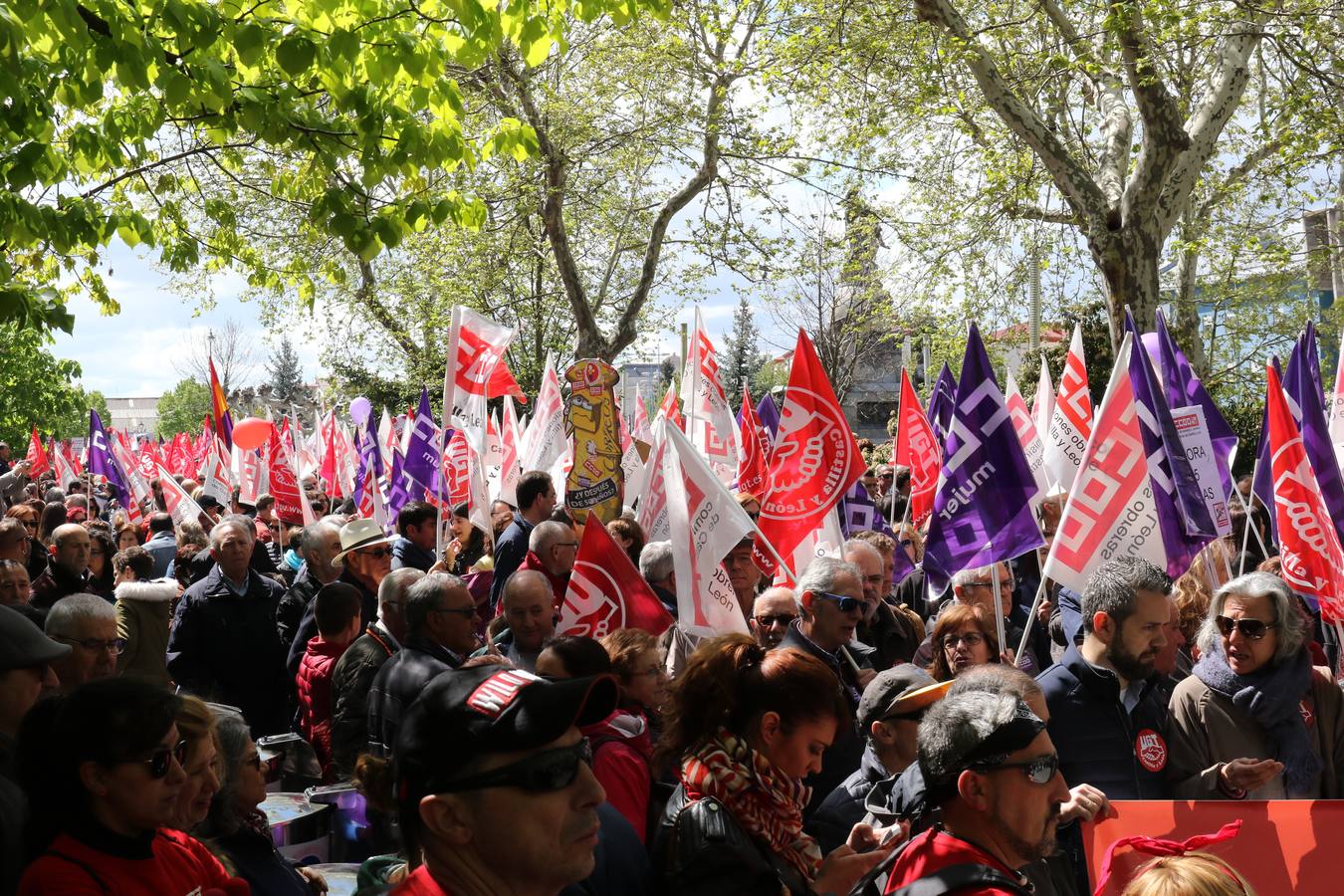 Fotos: Manifestación del Primero de Mayo en Valladolid