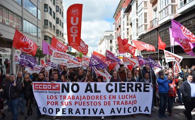 Alrededor de 1.500 personas secundaron la movilización.