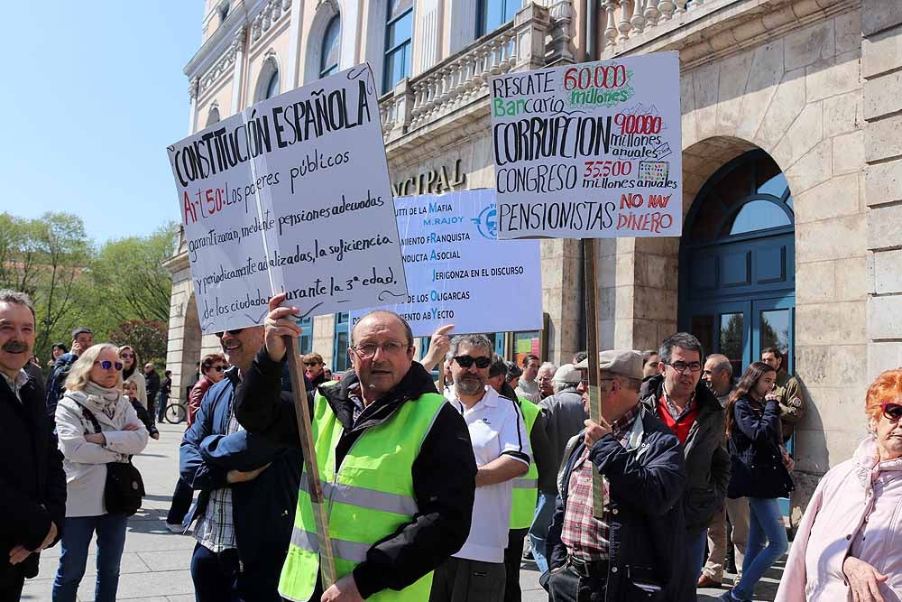 Fotos: Manifestación en defensa de las pensiones