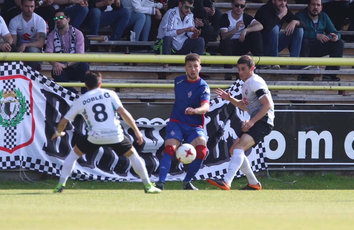 Fotos: Burgos CF - SD Amorebieta