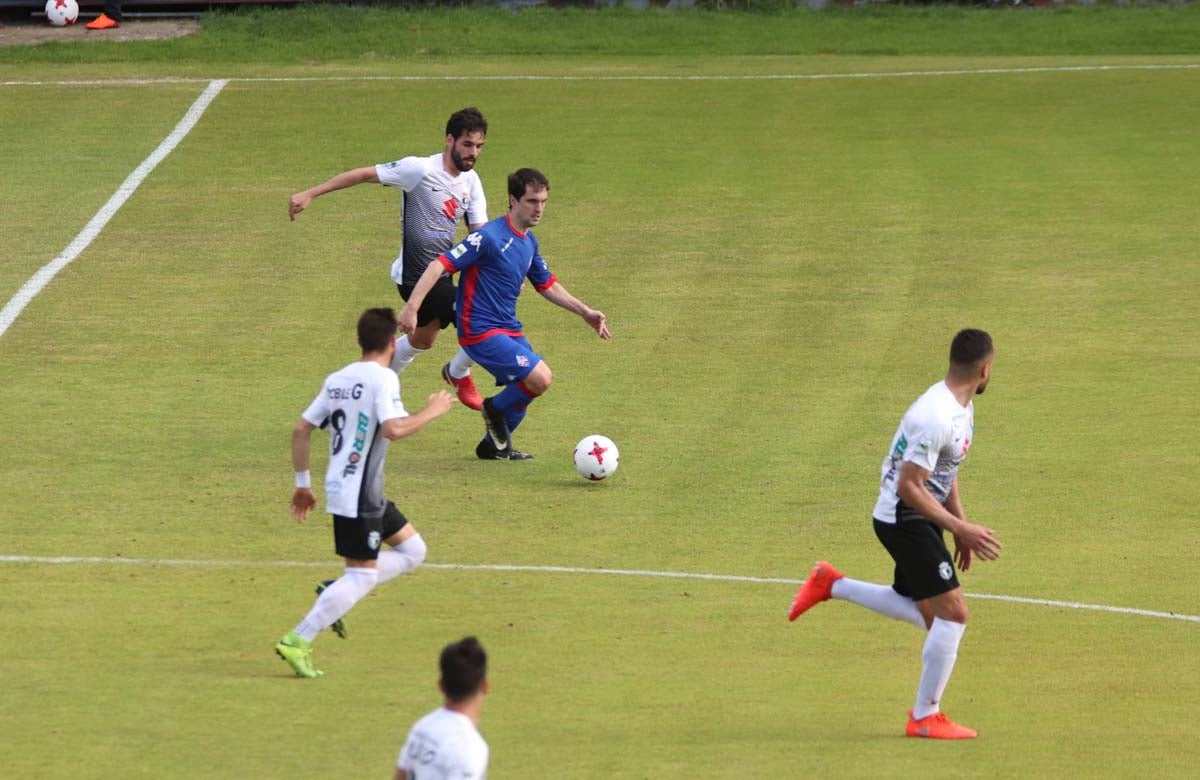 Fotos: Burgos CF - SD Amorebieta