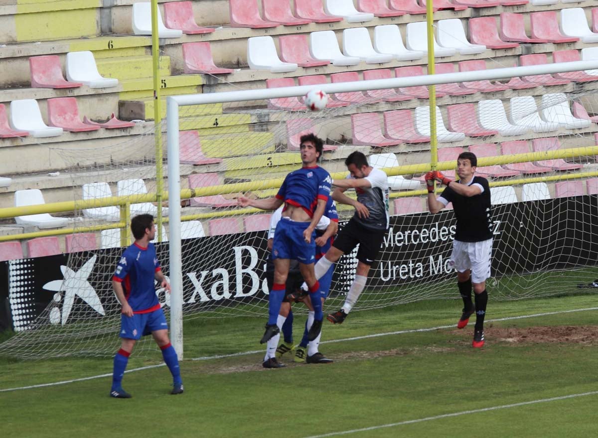 Fotos: Burgos CF - SD Amorebieta