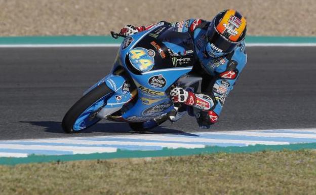 Arón Canet, rodando sobre el trazado de Jerez. 